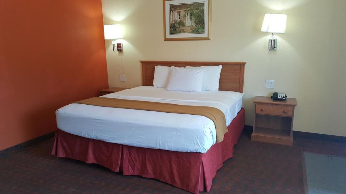 Stadium Motel - Lubbock Medical Center Экстерьер фото